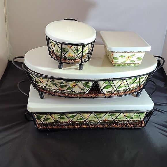 BRAND NEW TEMP-TATIONS PRESENTABLE OVENWARE BY TORA - Picture 2 of 16